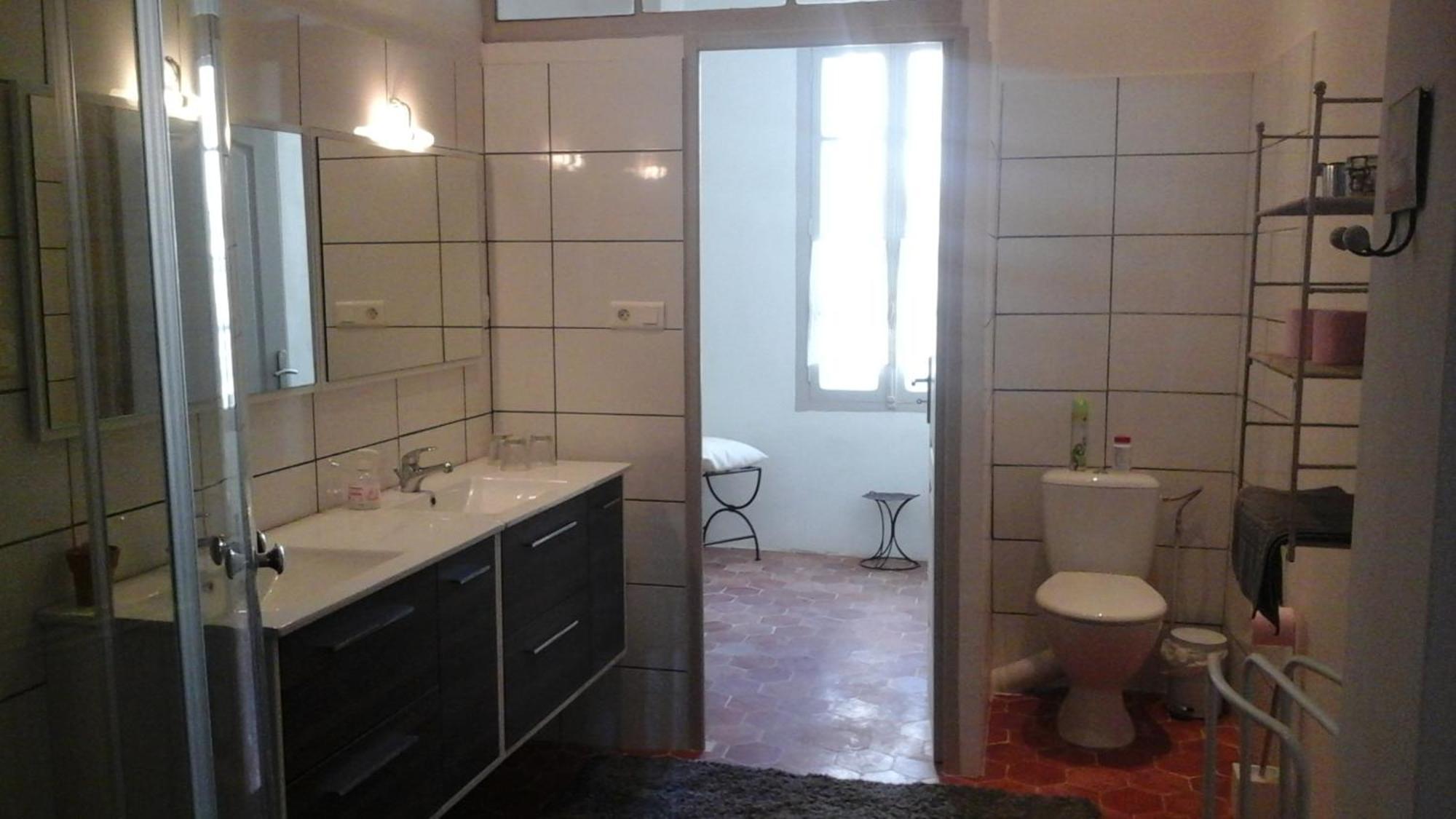 Le Presbytere Bed and Breakfast Rivesaltes Værelse billede